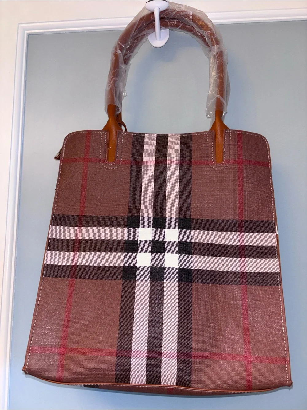 Plaid medium size purses nwot